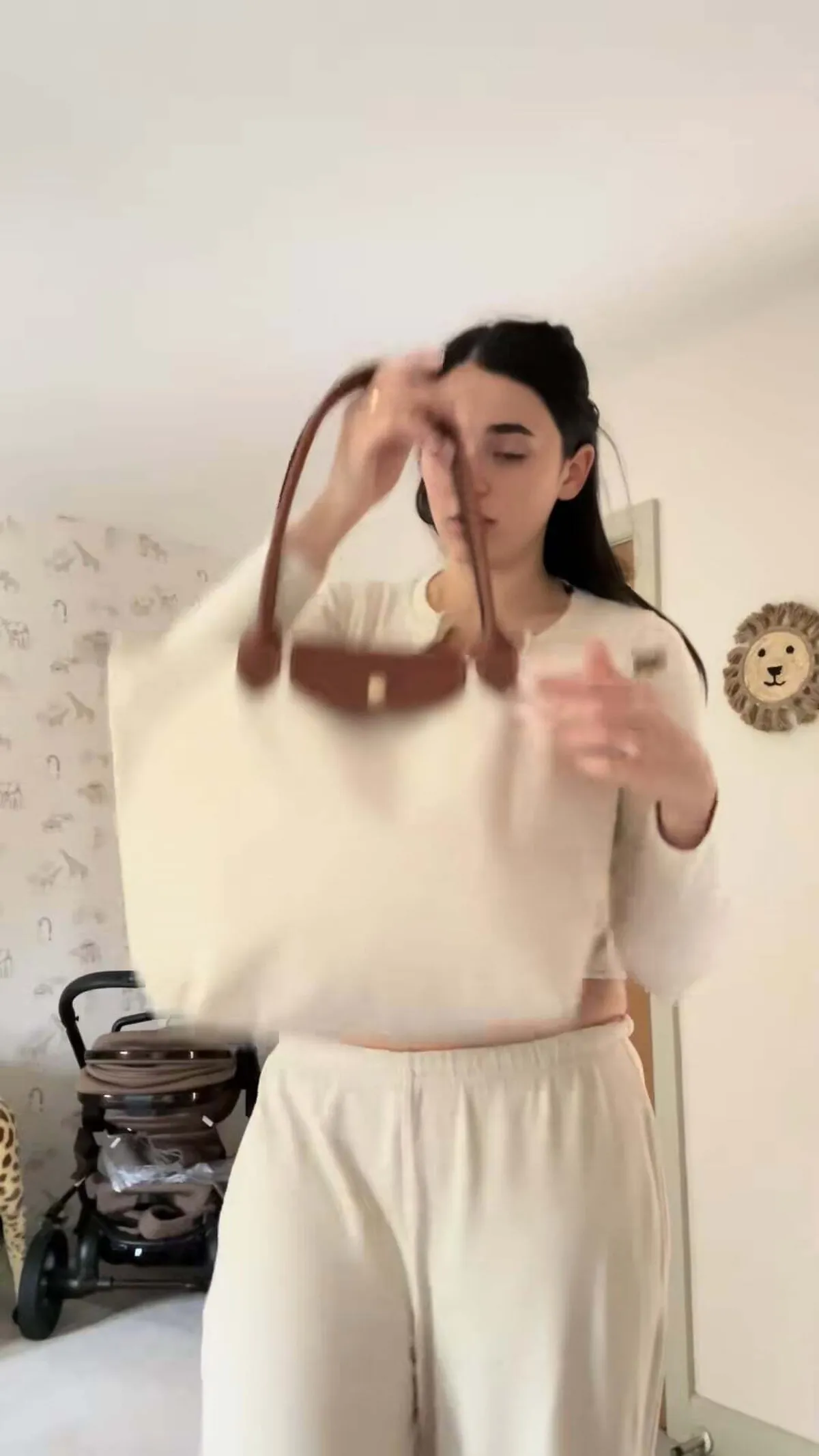 Ellie Hillary Thumbnail