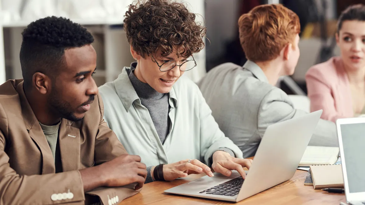 Pexels fauxels 3183181